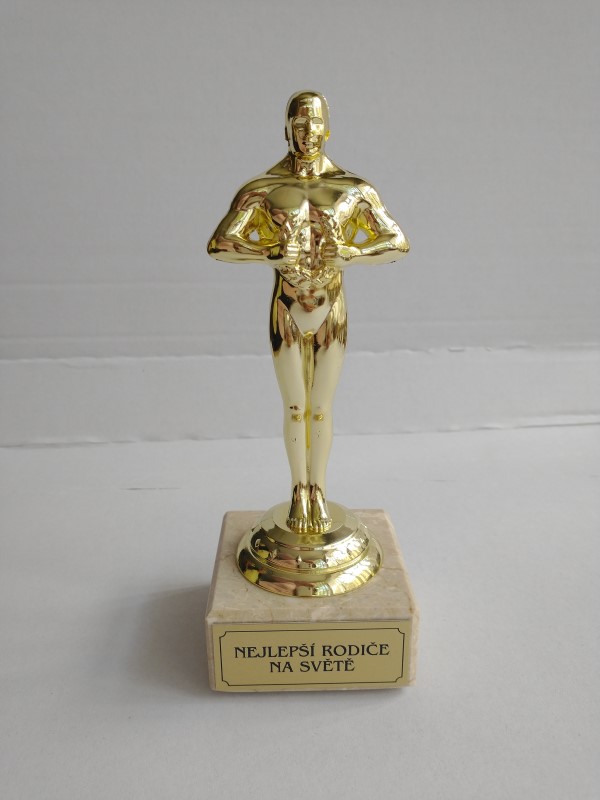 3774 Trofej Oskar - Nejlepší rodiče