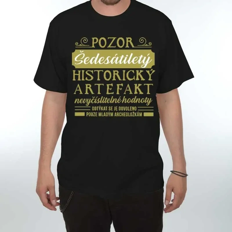 4046 Vtipné tričko - Šedesátiletý artefakt vel. L