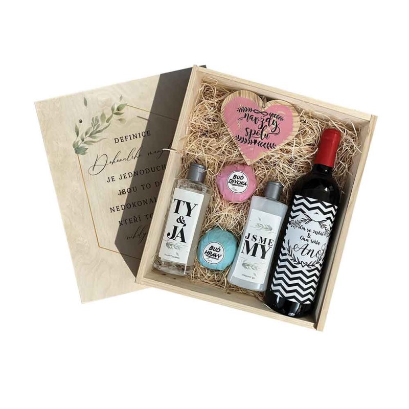 3573 Dřevěný box pro novomanžele