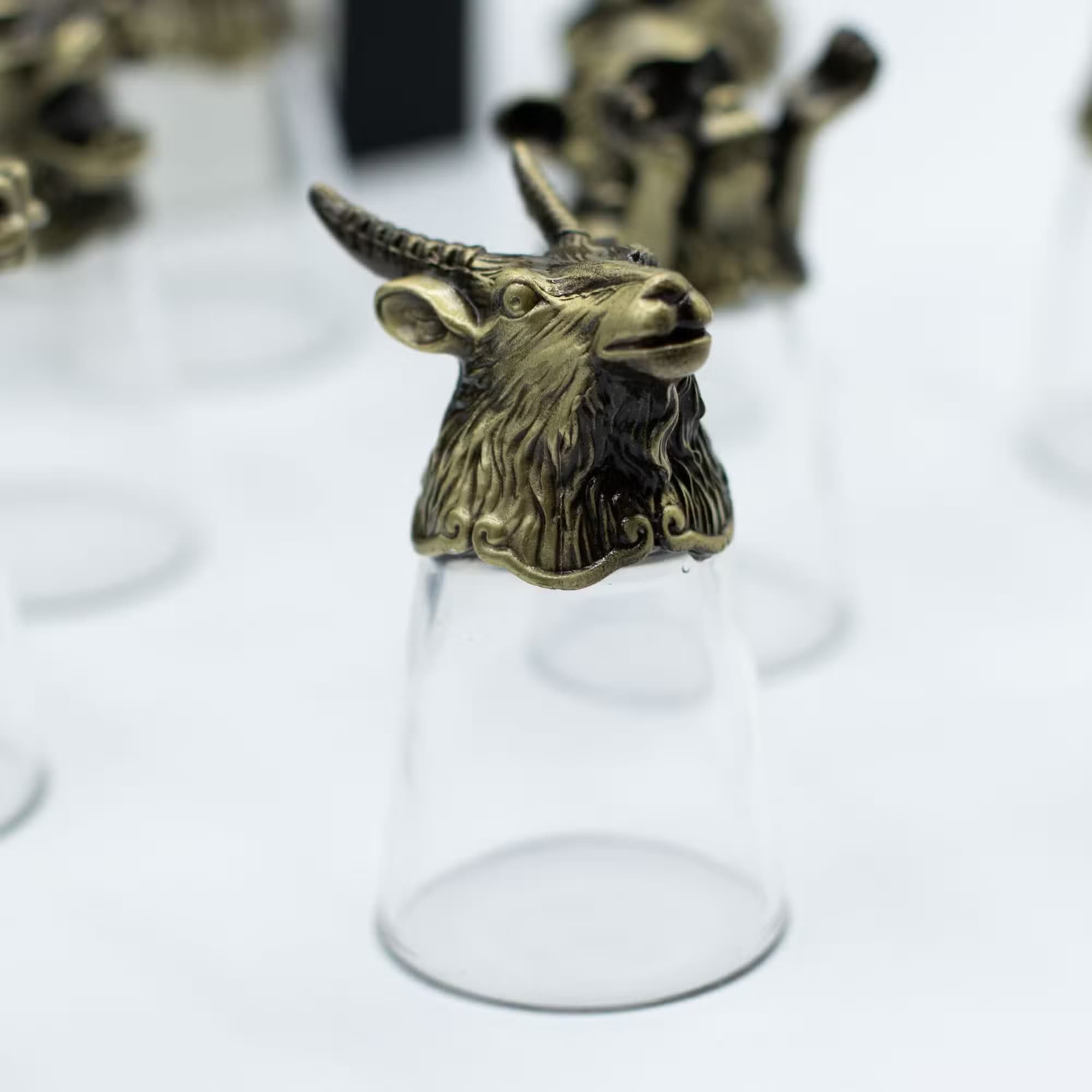 3089 Dárková sada 12 panáků 25 ml – Lesní & mystické bytosti ve starožitném bronzu
