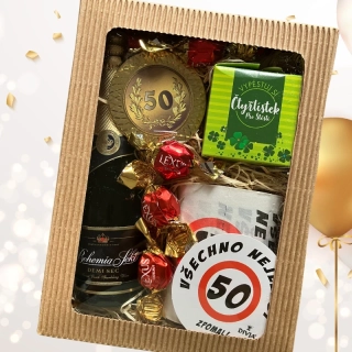 3489 Dárkový balíček k 50. narozeninám- sladkosti a překvapení