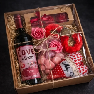 4015 Dárkový balíček Love Elixír – romantický set s vínem