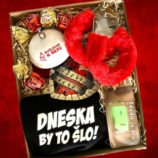 3554 Dárkový balíček Dneska by to šlo - trenky, pouta ...